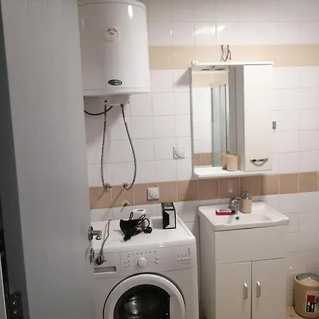 Anev's In The Centar Appartement